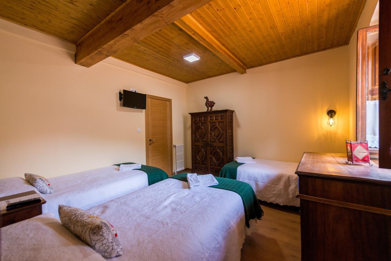 Hostal Pena Santa Soto  Luaran gambar