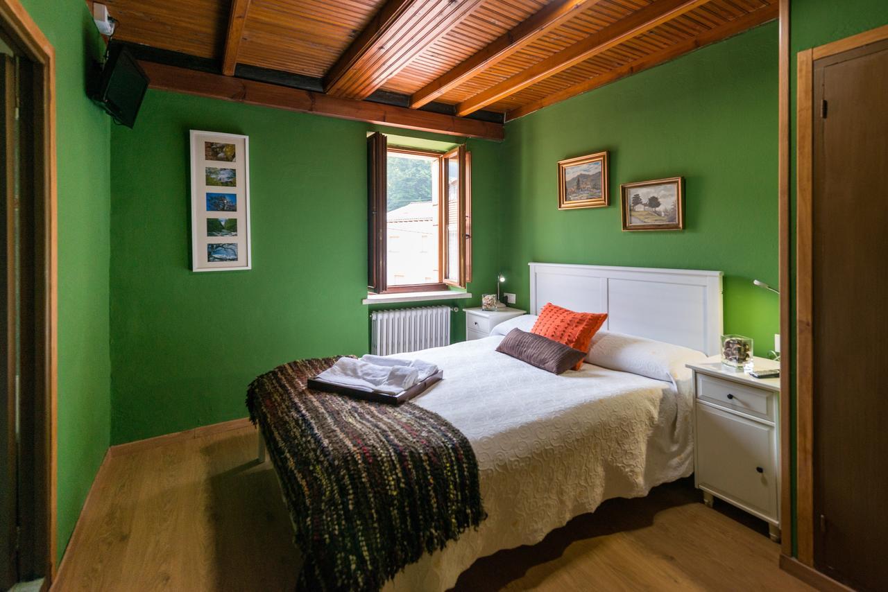 Hostal Pena Santa Soto  Luaran gambar