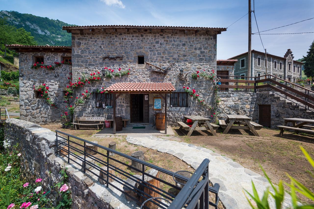 Hostal Pena Santa Soto  Luaran gambar